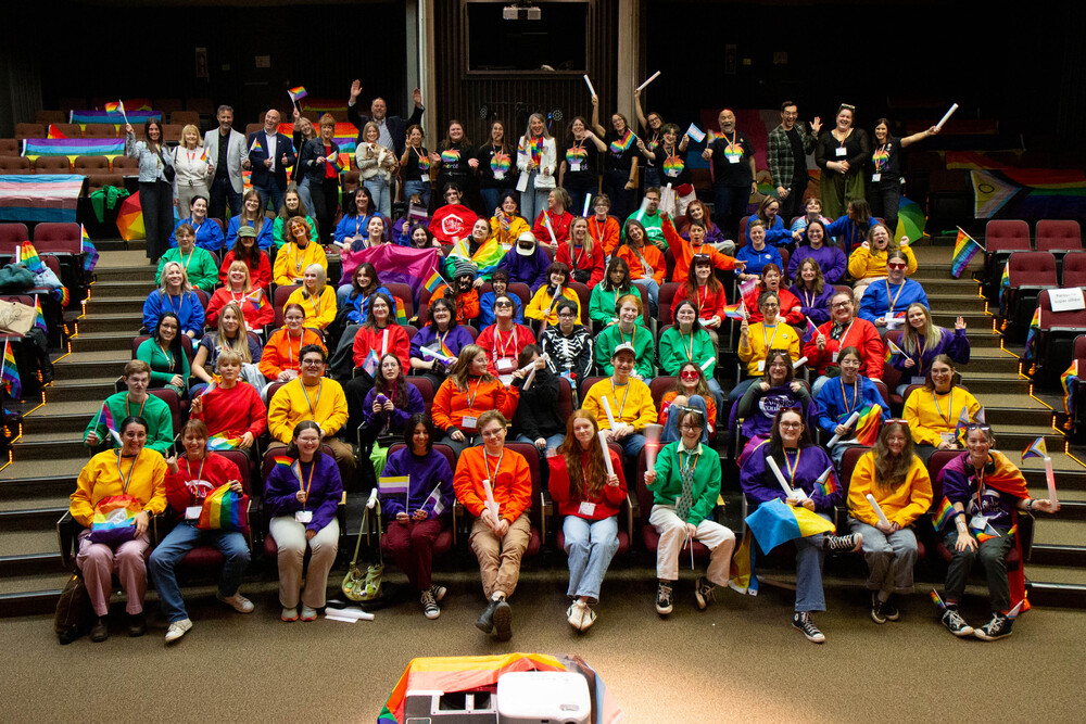 Un élan de fierté et d’inclusion au 6e sommet Affiche tes couleurs